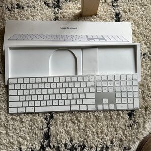 Apple Magic Keyboard with Numeric Keypad